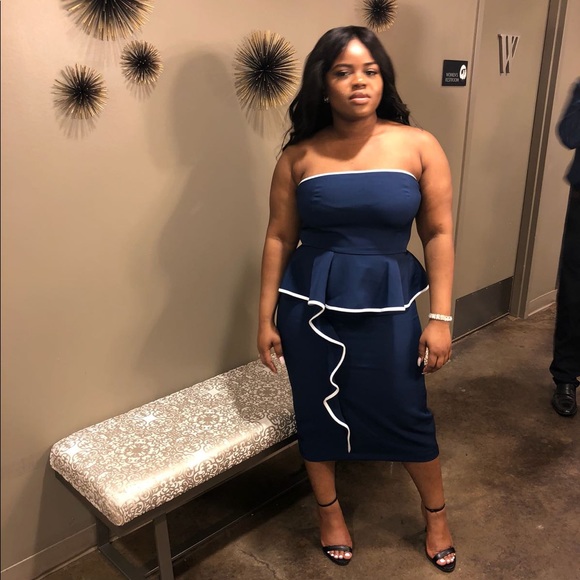 Strapless dress - Picture 4 of 7